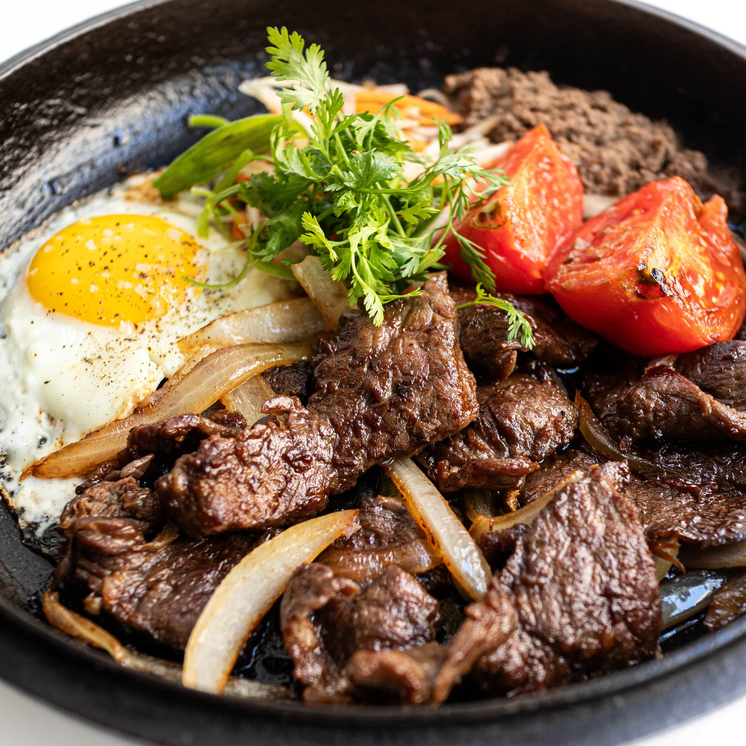 R6. Vietnamese Sizzling Steak - Bò Né